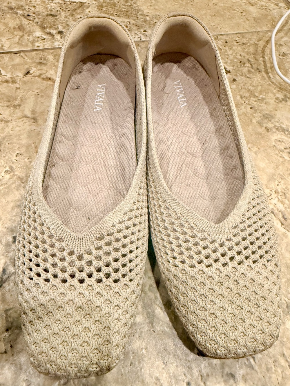 VIVAIA Women’s Cream Knit Slip-On Ballet Flats